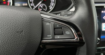 Skoda Superb III Kombi Facelifting 2.0 TDI SCR 150KM 2019 Skoda Superb Skora Automat Navi Webasto Hak Parktronic FV23, zdjęcie 15