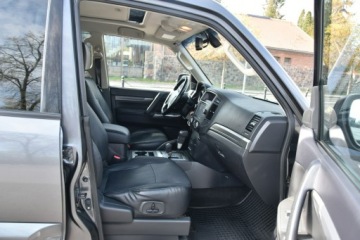 Mitsubishi Pajero IV SUV 5d 3.2 DOHC 200KM 2014 Mitsubishi Pajero 3.2DiD Automat 2014r. SALON, zdjęcie 12