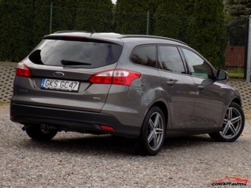 Ford Focus III Kombi 1.0 EcoBoost 125KM 2012 Ford Focus 125KM Navi Parkdistance Convers MY13 Benzyna 125KM, zdjęcie 9