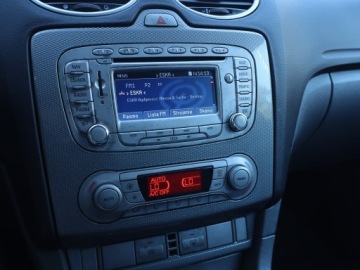 Ford Focus II Focus C-Max 1.6 TDCi 109KM 2009 Ford Focus 1.6 TDCi, HAK, Klima, Klimatronic, zdjęcie 11