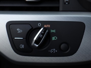 Audi A4 B9 Avant 2.0 TDI 190KM 2016 Audi A4 2.0 TDI, 1. Właściciel, 187 KM, Automat, zdjęcie 15