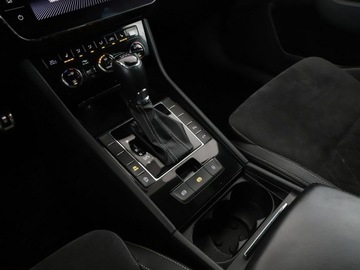 Skoda Superb III Kombi 1.8 TSI 180KM 2018 Škoda Superb Skoda Superb DSG full LED, zdjęcie 31