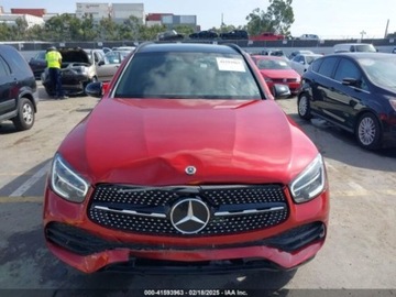 Mercedes GLC C253 2021 Mercedes-Benz GLC 2021r., GLC 300, od ubezpieczalni 2.0 Benzyna 255KM, zdjęcie 1