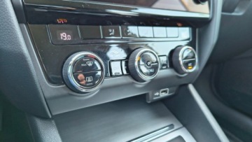 Skoda Octavia III Liftback Facelifting 1.6 TDI 115KM 2018 Skoda Octavia 1.6TDI 115KM Tempomat SalonPL Iwl Cz, zdjęcie 22