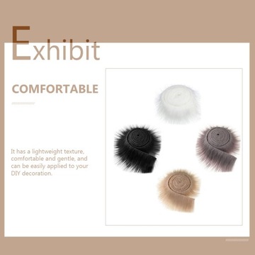 Украшение дома из искусственного меха белой лентой