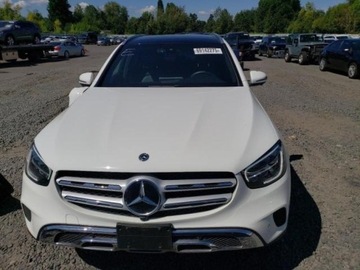 Mercedes GLC C253 2020 Mercedes-Benz GLC 300 4matic 2.0 Benzyna 255KM, zdjęcie 1