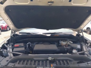 Chevrolet Silverado II 2021 Chevrolet Silverado 1500 Short Bed RST 2021 5.3l 5.3 Benzyna 355KM, zdjęcie 9