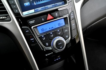 Hyundai i30 II Wagon Facelifting 1.6 CRDi 110KM 2016 Hyundai i30 1,6 CRDi Ledy Duża Navi Kamera, zdjęcie 26