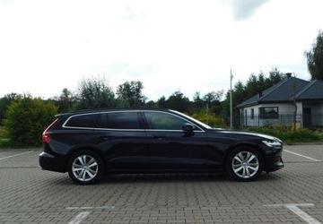Volvo V60 II  2021 Volvo V60 z Gwarancja Bezwypadkowy Model 2022r 2.0 Benzyna 197KM, zdjęcie 16