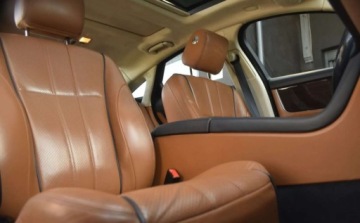 Jaguar XJ VII X351 Sedan SWB 3.0L V6D 600 275KM 2015 Jaguar XJ Jaguar XJ 3.0 V6 S Premium Luxury 3.0 Diesel 275KM, zdjęcie 12