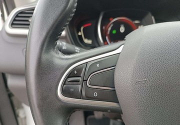 Renault Kadjar Crossover 1.5 dCi 110KM 2015 Renault Kadjar Zarejestrowany - ubezpieczony - 1,5 - 110 KM 1.5 Diesel, zdjęcie 32