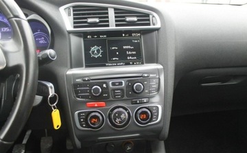 Citroen C4 II Hatchback 5d 1.6 HDi 92KM 2014 Citroen C4 1.6 Diesel 92KM, zdjęcie 15
