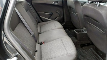 Opel Astra J Sports Tourer Facelifting 1.6 CDTI ecoFLEX 110KM 2015 Opel Astra 1.6D, 110KM, Bezwypadek, zdjęcie 24