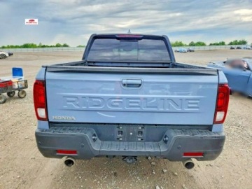 Honda Ridgeline 2024 Honda Ridgeline Black Edition 2024 3.5 Benzyna 280KM, zdjęcie 2
