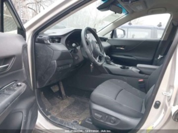 Toyota Venza 2024 Toyota Venza Le, 2024r., 4x4, 2.5L 2.5 Benzyna 176KM, zdjęcie 6