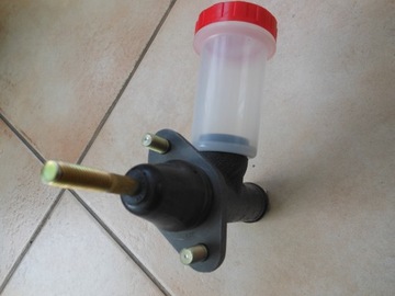 ZBIORNIK POMPA HAMULCOWA MOSKWICZ 408 412 426 2140 IŻ SERWO
