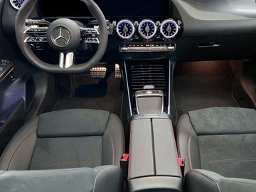 Mercedes GLA II Off-roader Facelifting 2.0 220 190KM 2025 MERCEDES-BENZ GLA 220 4-Matic AMG Line 2.0 (190KM) 2025, zdjęcie 5