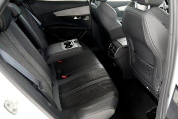 Peugeot 3008 II Crossover Facelifting  1.6 PureTech 180KM 2022 Peugeot 3008 GT LINE kamera skóra NAWI grip, zdjęcie 24