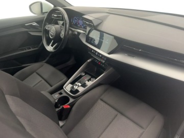 Audi A3 8Y Sportback 1.5 35 TFSI 150KM 2023 Audi A3 Sportback 35 TFSI MHEV S Tronic, zdjęcie 13