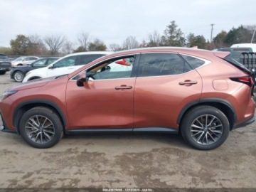 Lexus NX II 2025 Lexus NX 350 Premium 2025 2.4 Benzyna 275KM, zdjęcie 2