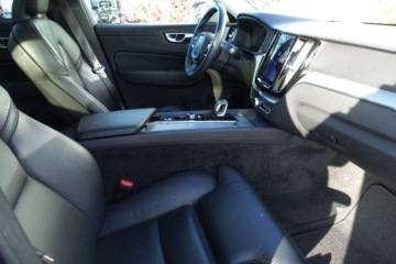 Volvo XC60 II 2022 Volvo XC 60 Bezwypadek Salon PL Kamera360 ACC AWD MildHybrid FV23, zdjęcie 16