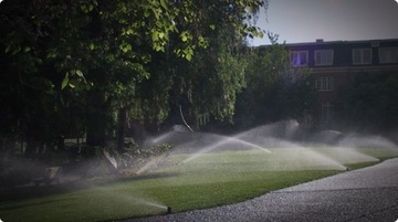 HUNTER PGJ 04 РОТОРНЫЙ САДОВЫЙ ДОЖДЕВАТЕЛЬ + НАБОР ВЫНОСНЫХ НАСАДОК