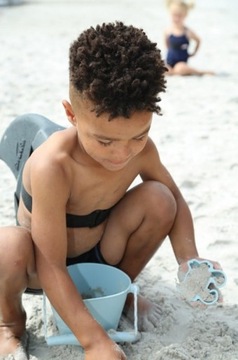 Набор из ведра, лопаточки и формочек для резки, синий.