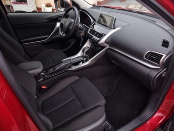 Mitsubishi Eclipse Cross SUV 1.5 T 163KM 2019 Mitsubishi Eclipse Cross 1.5 Benz Zadbany, zdjęcie 22