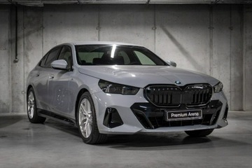 BMW Seria 5 G90-91 Touring 2.0 520d 197KM 2024 BMW 520 xDrive Sedan Demo- Koła zimowe w cenie!, zdjęcie 4