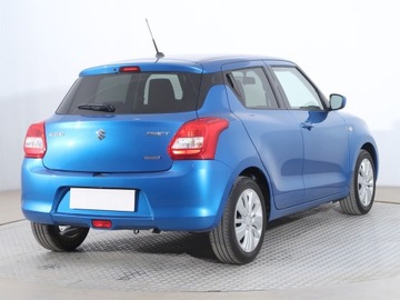 Suzuki Swift VI Hatchback 1.2 DualJet SHVS 90KM 2019 Suzuki Swift 1.2 SHVS, Salon Polska, zdjęcie 4