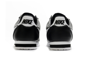 Buty sportowe Nike Classic Cortez Leather R.36-45