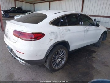 Mercedes GLC C254/X254 2022 Mercedes-Benz GLC 300, 2022r., 4x4, 2.0L 2.0 Benzyna 255KM, zdjęcie 2