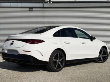 Mercedes CLA C118/X118 2026 MERCEDES-BENZ CLA 180 AMG Line Sedan 1.5 (136KM) 2026, zdjęcie 2