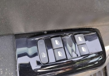 Citroen C3 III Hatchback 1.2 PureTech 110KM 2019 Citroen C3 2019r, 1.2 Benzyna. Uszkodzony. Poobijany. Pali. 1.2 Benzyna, zdjęcie 8