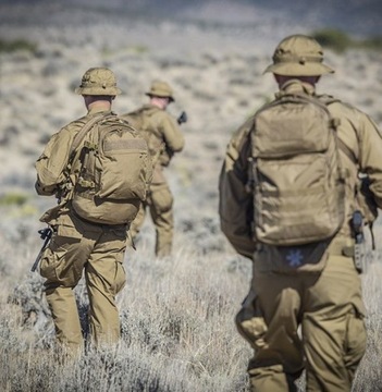 Рюкзак военный тактический 35л Guardian Assault HELIKON Coyote