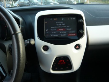 Peugeot 108 1.2 VTi 82KM 2014 Peugeot 108 PureTech 82 Allure , TOP stan , najbogatsze wyposażenie, zdjęcie 11