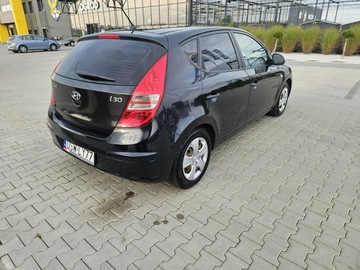 Hyundai i30 I Hatchback 1.4 109KM 2009 Hyundai i30 1.4 109 km klima, elektryka, zdjęcie 3