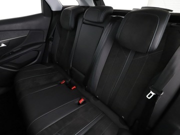 Peugeot 3008 II Crossover 1.2 PureTech 130KM 2018 Peugeot 3008 Crossway alcantara virtual navi, zdjęcie 16