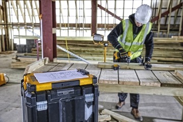 DEWALT ОРГАНАЙЗЕР ДЛЯ ДОКУМЕНТОВ СВЕТОДИОД TSTAK DWST82732-1