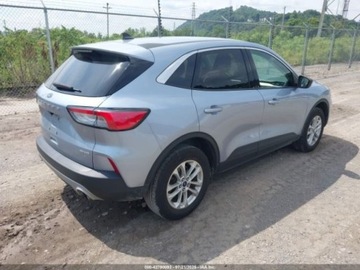 Ford Escape III 2022 Ford Escape Escape s 2022 1.5 Benzyna 181KM, zdjęcie 3