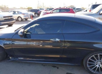 Mercedes Klasa C W205 2019 Mercedes-Benz Klasa C 2019, 3.0L, 4x4, 43 AMG, od ubezpieczalni 3.0 Benzyna, zdjęcie 3