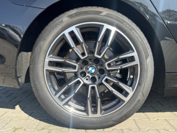 BMW Seria 5 G90-91 Touring 2.0 520d 197KM 2025 BMW 520 BMW 520d xDrive, bogate wyposażenie, 4 str, zdjęcie 8