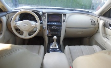 Infiniti QX70 2016 Infiniti QX70 2016r, 3.7 Benzyna. AUTOMAT Uszkodzony przod. Jezdzi. 3.7, zdjęcie 5