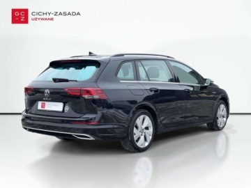 Volkswagen Golf VIII Variant 2.0 TDI 150KM 2022 Volkswagen Golf 2.0TDI 150KM Style DSG SerwisASO Acc Keyless Virtual Led F, zdjęcie 4