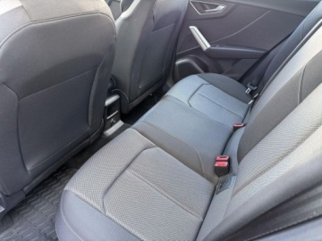 Audi Q2 SUV Facelifting 1.5 35 TFSI 150KM 2024 Audi Q2 1.5 TFSI 150KM Elektryczna klapa Kamera cofania Carplay 1.5, zdjęcie 3