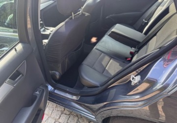 Mercedes Klasa C W204 Kombi T204 1.6 180 K BlueEFFICIENCY 156KM 2013 Mercedes-Benz Klasa C bezwypadekserwisavangardejak nowapanorama 1.6, zdjęcie 8