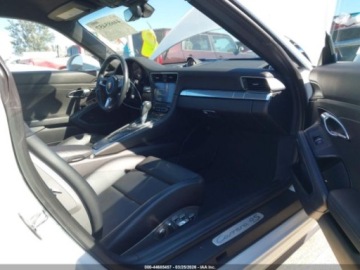 Porsche 911 991 Carrera 4/4S Coupe Facelifting 3.0 420KM 2019 Porsche 911 PORSCHE 911 CARRERA 4S 3.0 Benzyna 420KM, zdjęcie 8