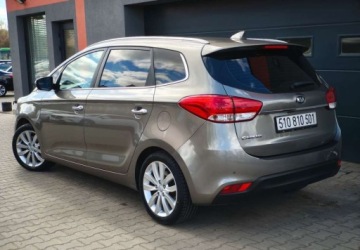 Kia Carens IV Minivan 1.6 GDI 135KM 2016 Kia Carens Kia Carens 1.6 GDI XL 7os EU6 1.6 Benzyna 135KM, zdjęcie 1