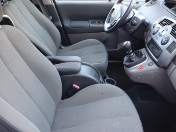 Renault Grand Scenic I 1.9 dCi 130KM 2008 Renault Grand Scenic 1.9 dCi, 7 miejsc, HAK, zdjęcie 8