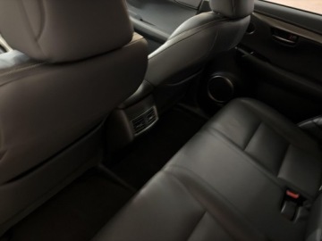 Lexus NX I SUV 300h 197KM 2017 Lexus NX 300h Comfort AWD I (2014-2021) Lexus NX 3, zdjęcie 10